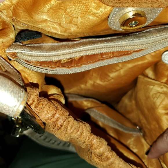 Kathy van Zeeland camel color suede purse - Picture 7 of 8